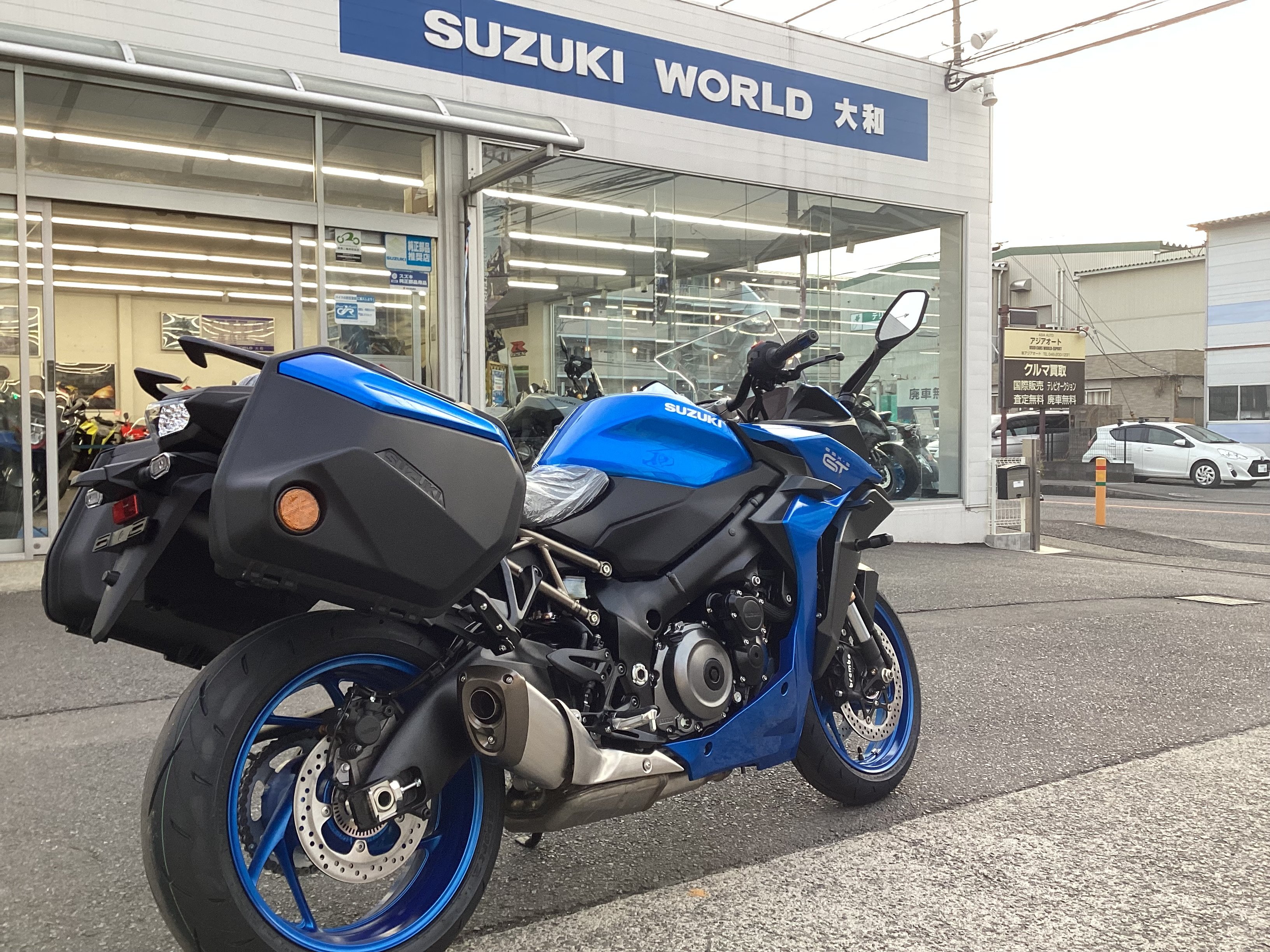 GSX-S1000GT サイドパニア装着車！！！！ | スズキワールド大和